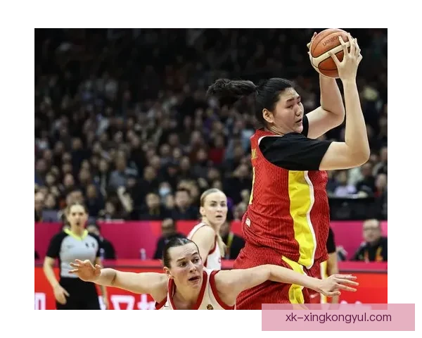 中国女篮逆袭捷克 晋级世界杯正赛